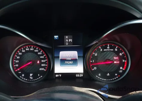 2018 Mercedes-Benz Amg C 63 S из США, поврежденный, VIN 55SWF8HB3JU263386